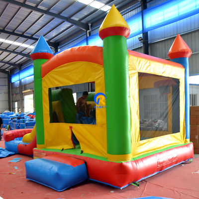 Casa de rebote inflable de color personalizado de Pvc de grado comercial con combinación de diapositivas