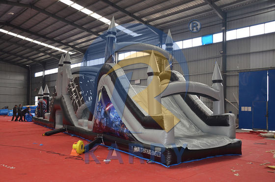 OEM aceptable gigante inflable irregular casa de rebote para niños y adultos en juegos deportivos