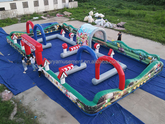 Favorito de los niños comercial personalizado Gran pista de go-kart inflable para juegos deportivos de los niños