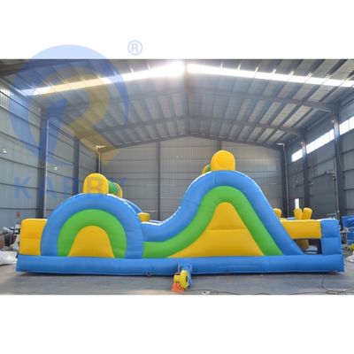 Curso de obstáculos inflables de tamaño personalizado y juegos deportivos para niños en el patio trasero al aire libre