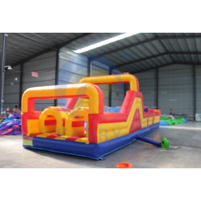 Desata tu espíritu competitivo con el curso de obstáculos inflables de lona de PVC