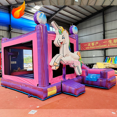 Castillos inflables de color personalizado para fiestas y eventos