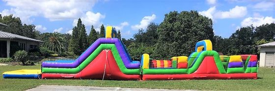 Curso de obstáculos de peine inflable personalizado para actividades de formación de equipos en grupos grandes