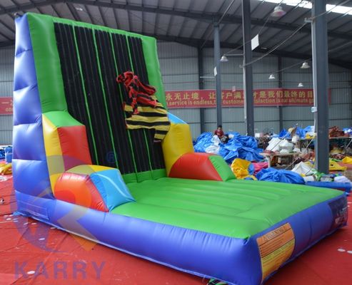 Se permiten 5-10 pasajeros en la pared de escalada de PVC inflable para juegos interactivos al aire libre