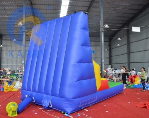 Se permiten 5-10 pasajeros en la pared de escalada de PVC inflable para juegos interactivos al aire libre