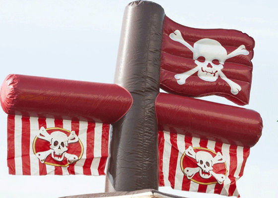 Deslizamiento de agua de color personalizado piscina inflable para barco pirata parque acuático inflable