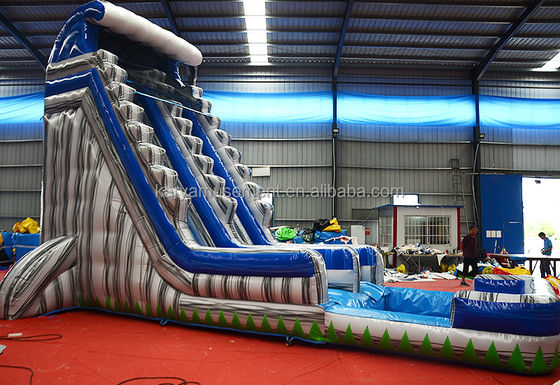 Gran capacidad 29 pies patio comercial gris de mármol deslizamiento de agua inflable con piscina