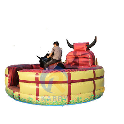 Alquiler y venta PORTABLE Rodeo mecánico inflable juego de montar a toros con características calientes