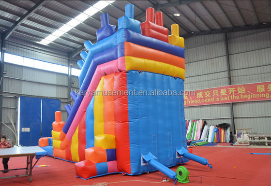 2023 Inflables al aire libre personalizados PVC Bloques de construcción coloridos Salto en el aire tobogán
