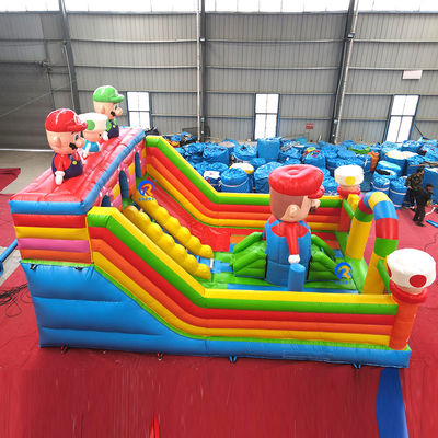 Jardín de juegos al aire libre para niños Mario Trampolín aerodinámico Inflable Castillo de salto con tobogán