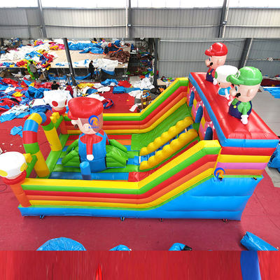 Jardín de juegos al aire libre para niños Mario Trampolín aerodinámico Inflable Castillo de salto con tobogán