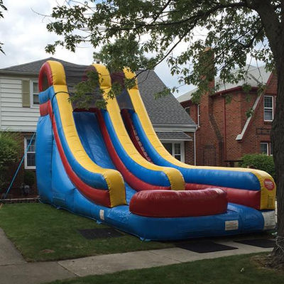 Oportunidad comercial Jumper azul y amarillo tobogán de agua inflable con piscina
