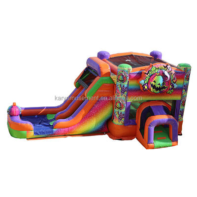 Casa de Halloween unisex con tobogán de agua de doble canal y castillo inflable de arco iris