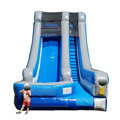 Deslizamiento de agua comercial inflables de PVC azul con piscina y diseño emocionante