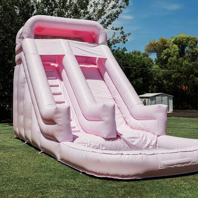 Alquiler comercial de toboganes inflables con salto en la piscina y populares en el mercado