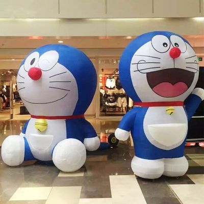 Doraemon inflable de colores personalizado con soplador de aire y accesorios