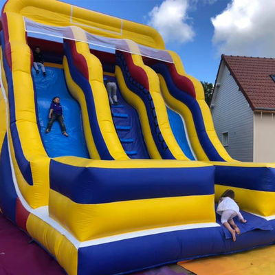 Mar / Aire / Expedición rápida PVC Yellow Water Slide Inflatable con 2 toboganes y 2 piscinas
