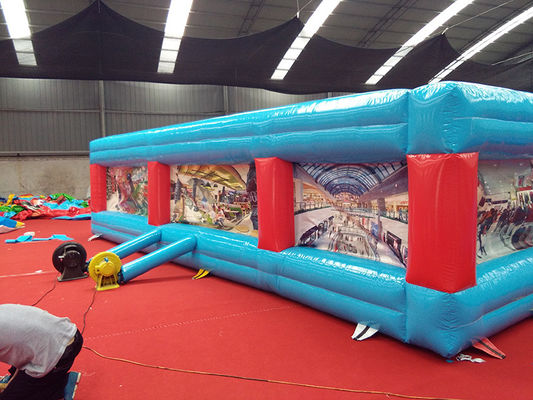Parque de juegos al aire libre unisex Laberinto inflable para actividades deportivas de formación de equipos