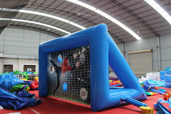 Juego de patadas de fútbol inflable para juegos deportivos Juego de tiroteo de penalidades inflable de PVC