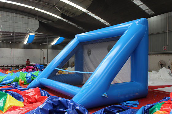 Juego de patadas de fútbol inflable para juegos deportivos Juego de tiroteo de penalidades inflable de PVC