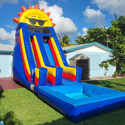 Piscina desmontable Alquiler de partidas adjuntas PVC comercial con tema solar tobogán de agua inflable