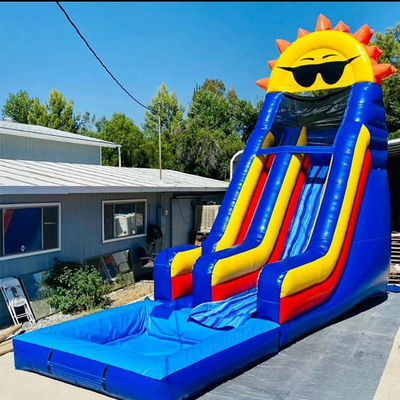 Piscina desmontable Alquiler de partidas adjuntas PVC comercial con tema solar tobogán de agua inflable