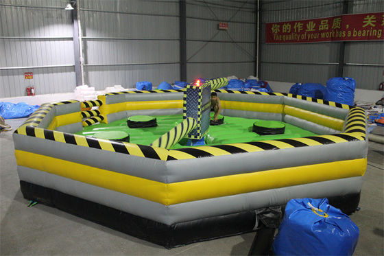 Juego interactivo inflable de color personalizado Meltdown Salto mecánico para adultos