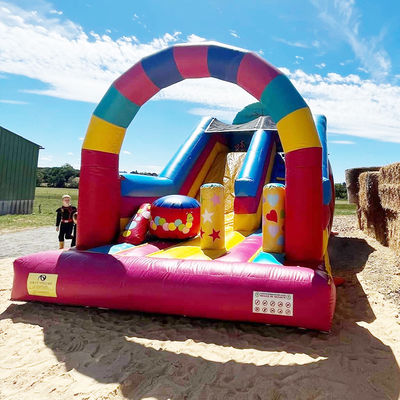 Alquiler de fiestas Casa de dulces tema tobogán seco inflable con certificación CE/EN71/EN14960