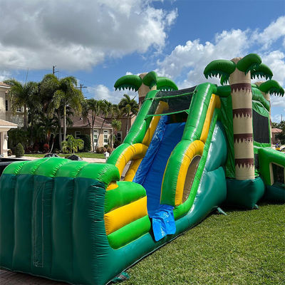Un trampolín de castillo unisex con piscina de salpicaduras la fiesta de niños definitiva diversión y comodidad