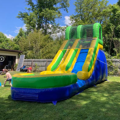 Slide de agua inflables de 25 pies con juego de agua de verano para niños