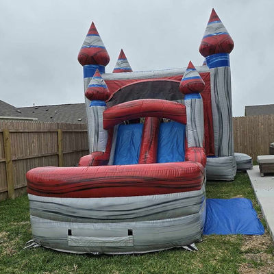 Niños unisex juegan a la casa de salpicadores inflable con piscina de toboganes y material comercial de PVC