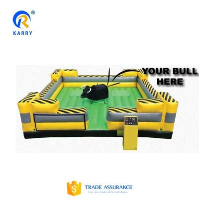 Vía de envío Uso de jabón inflable Campo de fútbol/basquetbol para patios de juego al aire libre