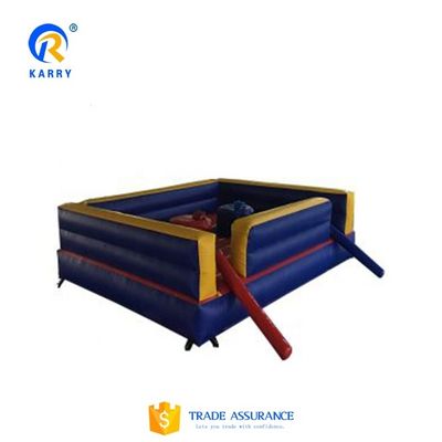Vía de envío Uso de jabón inflable Campo de fútbol/basquetbol para patios de juego al aire libre