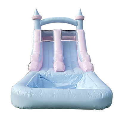 Entretenimiento en interiores y exteriores Deslizamiento de agua inflable de color claro con piscina