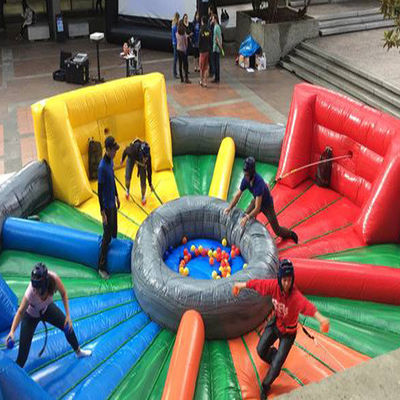 Desata la diversión con Bungees humanos corriendo y hambrientos hipopótamos Chow Down juego inflable