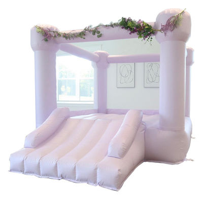Niños trampolín rosa y la princesa castillo inflable casona con malla blanca