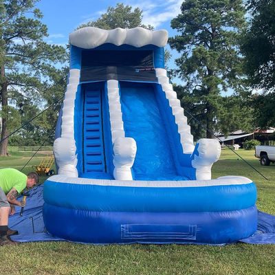 Logotipo personalizado Parque acuático inflable de verano con tobogán acuático de olas azules