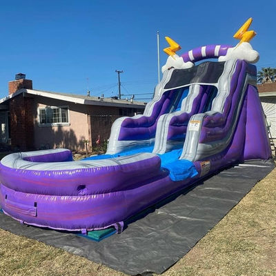 Grado adulto tobogán de agua inflable comercial con piscina en diseño de rayas amarillas