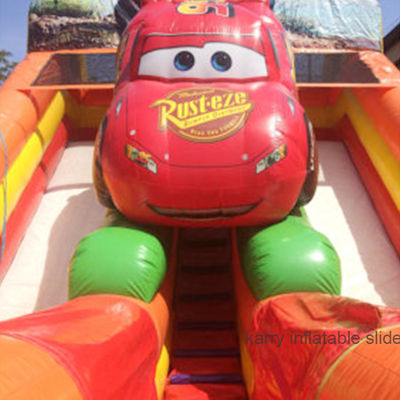 Capacidad máxima 100-500 kg Deslizador de castillo inflable El entretenimiento al aire libre definitivo