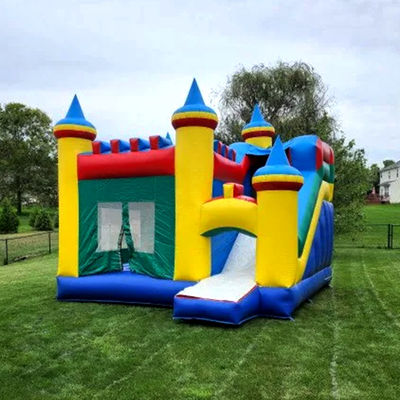 CE/EN71/EN14960 Certificado Casa de rebote de castillo inflable de bloques de colores con tobogán