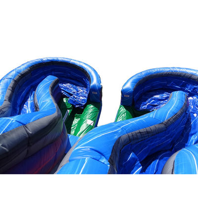Gran tobogán de agua inflable con dos carriles de deslizamiento húmedo y 0,55 mm Plato PVC