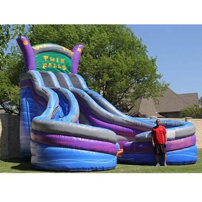 Gran tobogán de agua inflable con dos carriles de deslizamiento húmedo y 0,55 mm Plato PVC