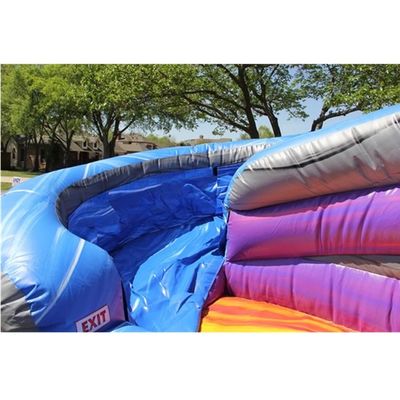 Gran tobogán de agua inflable con dos carriles de deslizamiento húmedo y 0,55 mm Plato PVC