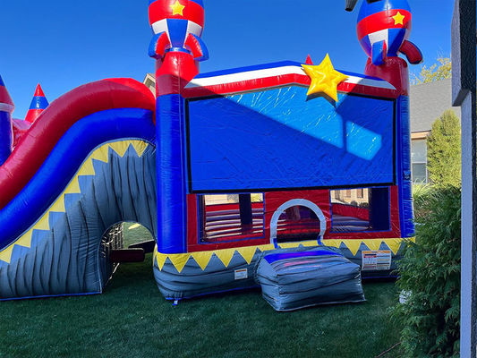 Eventos de Fiestas Comercial PVC Rocket Rojo Inflable Casa de rebote con piscina de toboganes