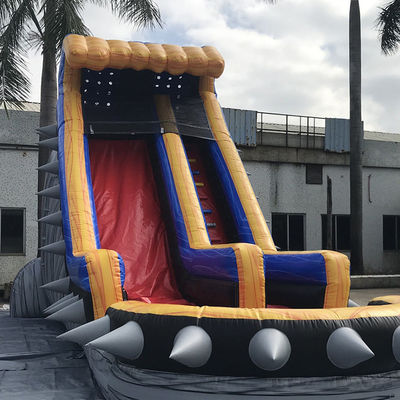 Gran tobogán de agua de salto de aire comercial con piscina de exteriores inflables mercancía de fiesta
