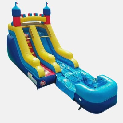 Piscina de agua estilo castillo inflable rebotante lujoso tobogán de agua largo para niños y adultos