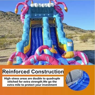 Deslizamiento de agua de grado comercial inflable con piscina de salpicaduras Color y tamaño personalizados