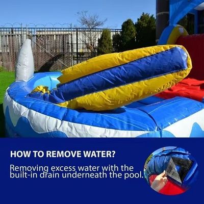 Blower incluido Refuerzo de doble capa PVC deslizamiento de agua inflable con pared de escalada