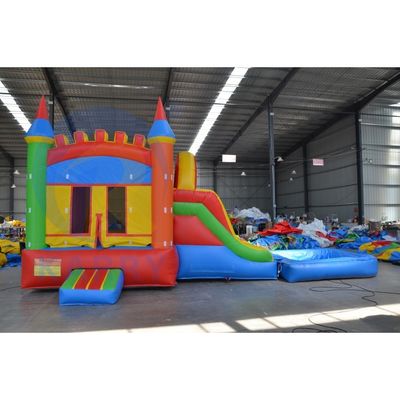 Certificado CE Niños Casa de salto comercial con tobogán y piscina