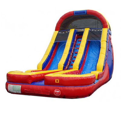 Centro comercial Casa de salto inflable con piscina y dos toboganes Instalación conveniente